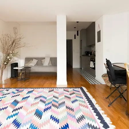 Apartment Campo Ourique Style Lisbon